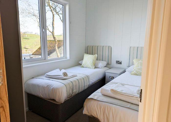 Newlands Park Hotel Charmouth Eksteriør billede